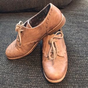 brown oxfords